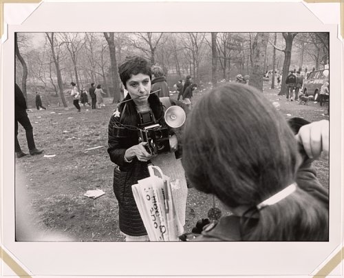  Great photographers by great photographersDiane Arbus by Garry Winogrand, 1969 @smithsoniannpg