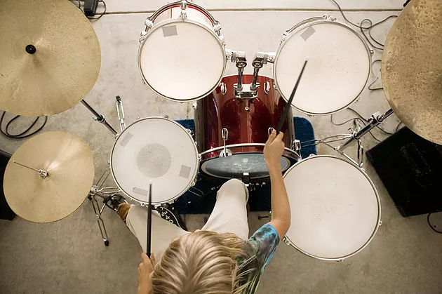 swconservatory's tweet photo. What song is that? Beats me!
Don't just sit there. Bust a move. We have classes starting soon. Call us.
#SouthwestConservatoryofMusic #drumlessons #musicforkids #kidsrock #druminstructor #kidsmakemusic #learningisfun #kidsmusicclass #FountainValleyCA https://t.co/emjMPtanUH