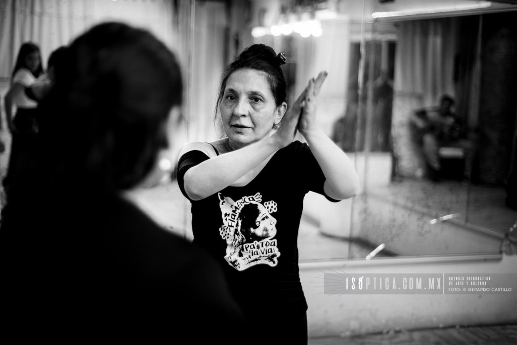 isopticaAF's tweet photo. EL ARTE EN LA PALABRA/MERCEDES AMAYA “WINY”: LA MAGIA DEL FLAMENCO PARA BUSCAR MUNDOS DE SONIDOS https://t.co/BwwcfAf6WV https://t.co/CZWQEStalV