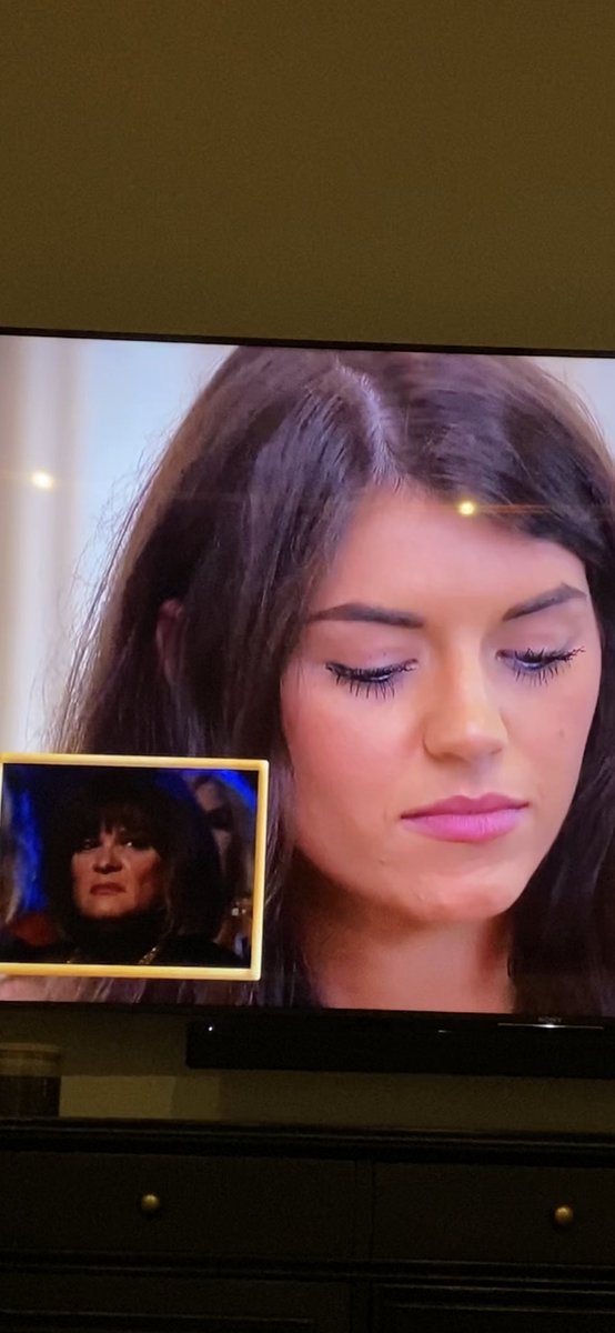 tvaddict2709's tweet photo. Barb why are you so against Madi  #TheBachelor https://t.co/LorsJnyGN2