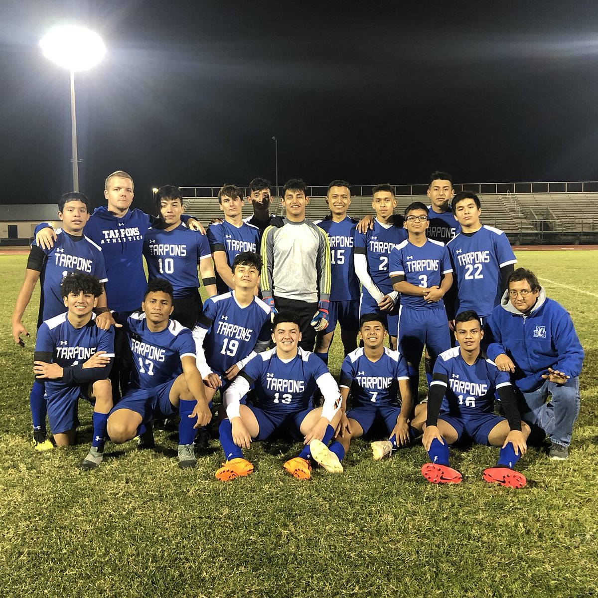 ⚽PIHS Tarpons Soccer Final Score

6   Tarpons
3   Raymondville

Thank you for a great season!