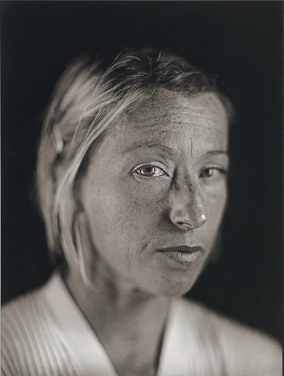  Great photographers by great photographersCindy Sherman by Chuck Close, 2002 @smithsoniannpg