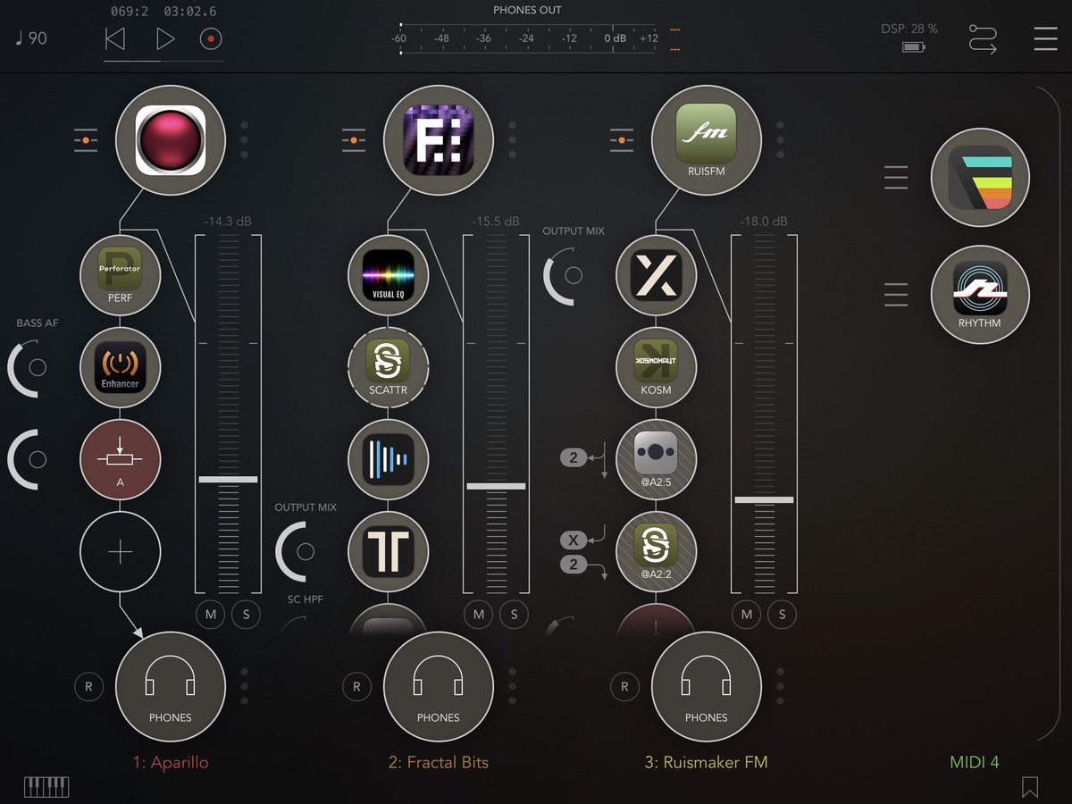 dmt_experiment's tweet image. Quick bit of #glitch of #FractalBits before bed... instagram.com/tv/B9kuWaCBQr5…