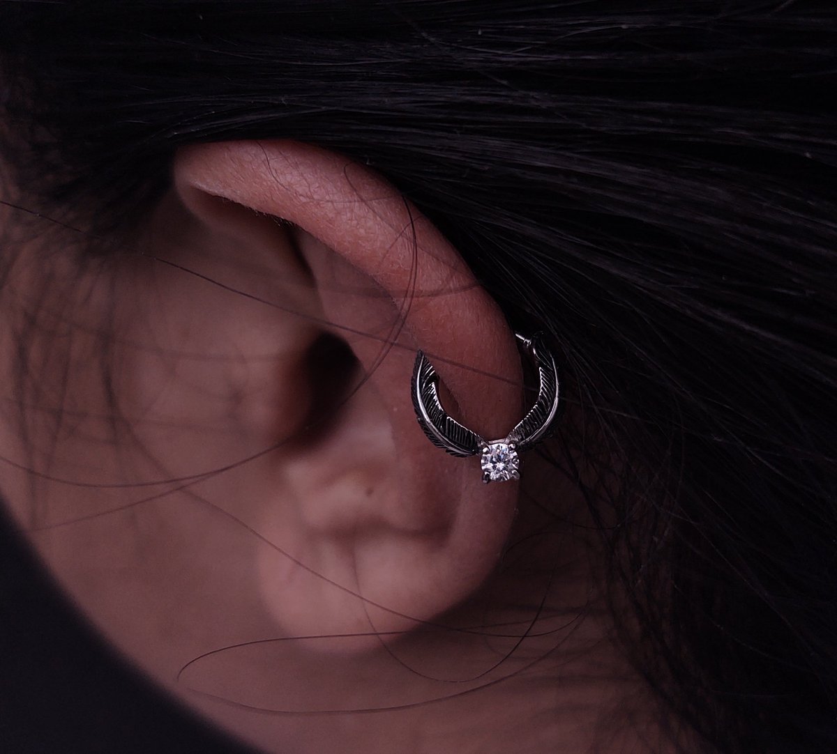 PiercerGabriel's tweet photo. Para os #Potterheads, que tal um piercing com o formato do pomo de ouro?! https://t.co/wstsBOLo47