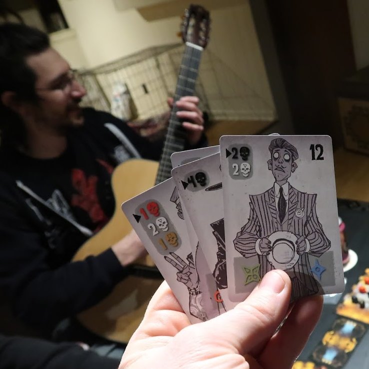 FridayKnightGms's tweet photo. Last weekend we played some #DeadMansCabal - #game about resurrecting the dead to throw the greatest #party! Jon won of course!
Check out our 📸📸📸
#boardgames #tabletopgames #bones #skulls https://t.co/xRDQA9i5uW