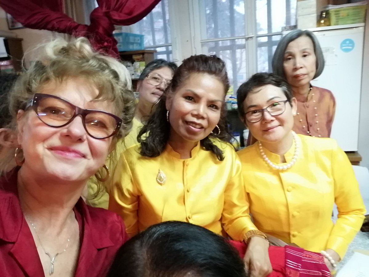 IMamatis's tweet photo. 2020

15 Jahre Lange Tafel - Das andere Volkstheater und das
8. Festival für den Dialog der Generationen, Kulturen und Religionen

Jahresthema: Nachhaltigkeit

Die Festivaltermine:

Lange Tafel –Thailändischer Buddhistischer Tempel
mit: Frauenbilder unserer Zeit So,19. 04 13:00 https://t.co/O8WlKBkUWs