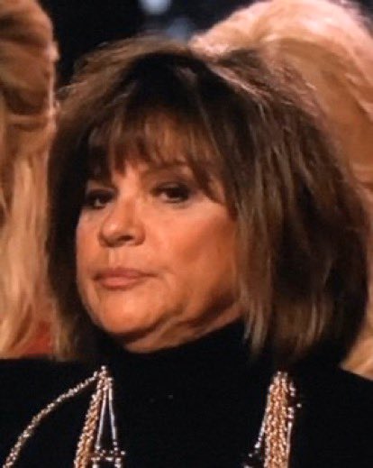 AlexisGaube's tweet photo. I gotta hug my Mother-In-Law a little tighter tonight realizing i could have wound up with a Barb  #TheBachelor https://t.co/ws42juvpYX