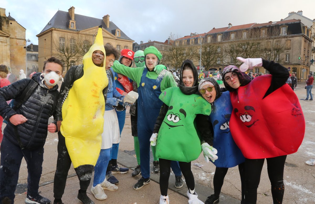 lerepu's tweet photo. Le Père Cent, c'est ce mercredi ! Mais connaissez-vous les origines de cette fête ? On vous explique tout, en #video en moins de deux minutes 👇
https://t.co/efiMFTUIjt #PereCent #fete #Lorraine https://t.co/EPG3wzpr0b