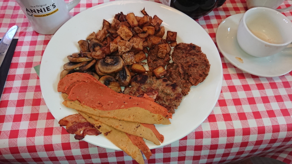 travelsbyadam's tweet image. INVITED – Press breakfast at @annies_derby 

I was among a few specially invited guests to try out the new breakfast menu at Annie’s Burger Shack in Derby.

travelsbyadam.com/pubs-restauran…

#vipbreakfast #pressbreakfast #anniesburgershack #derby #vegan #veganfriendly #americanbreakfast