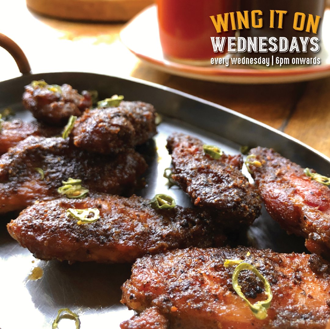 If your relationship with whiskey is 'on the rocks', then you're at the right place. Get your weekly dose of whiskey and wings at our Wing It On Wednesday. See you at The Boston Butt, 6 PM onwards!