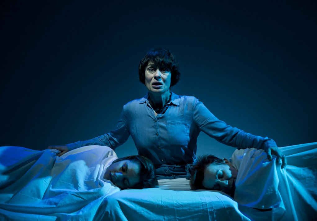 infomovil (@infomovilapp) on Twitter photo 3 mujeres gallegas de distintas edades y de distinta clase social, 7 testimonios reales del horror que por desgracia se vive hoy más que nunca, sobre la violencia de género. "Invisibles" de Redrum Teatro basada en la novela de <a href="/MontseFajardoP/">Montse Fajardo</a> Viernes 20h #Teatro Principal #Burgos 3 mujeres gallegas de distintas edades y de distinta clase social, 7 testimonios reales del horror que por desgracia se vive hoy más que nunca, sobre la violencia de género. "Invisibles" de Redrum Teatro basada en la novela de <a href="/MontseFajardoP/">Montse Fajardo</a> Viernes 20h #Teatro Principal #Burgos