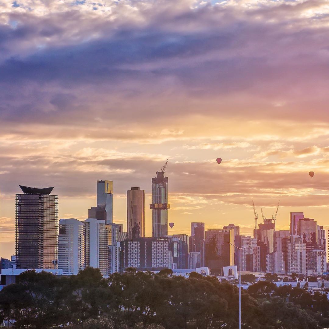 Melbourne Skydeck tweet media