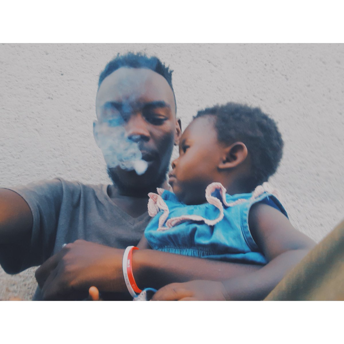 MaphalleOratile's tweet photo. 😇_Who's vibing with us today?🍿#ParentsBlessing https://t.co/fVahLn1haK