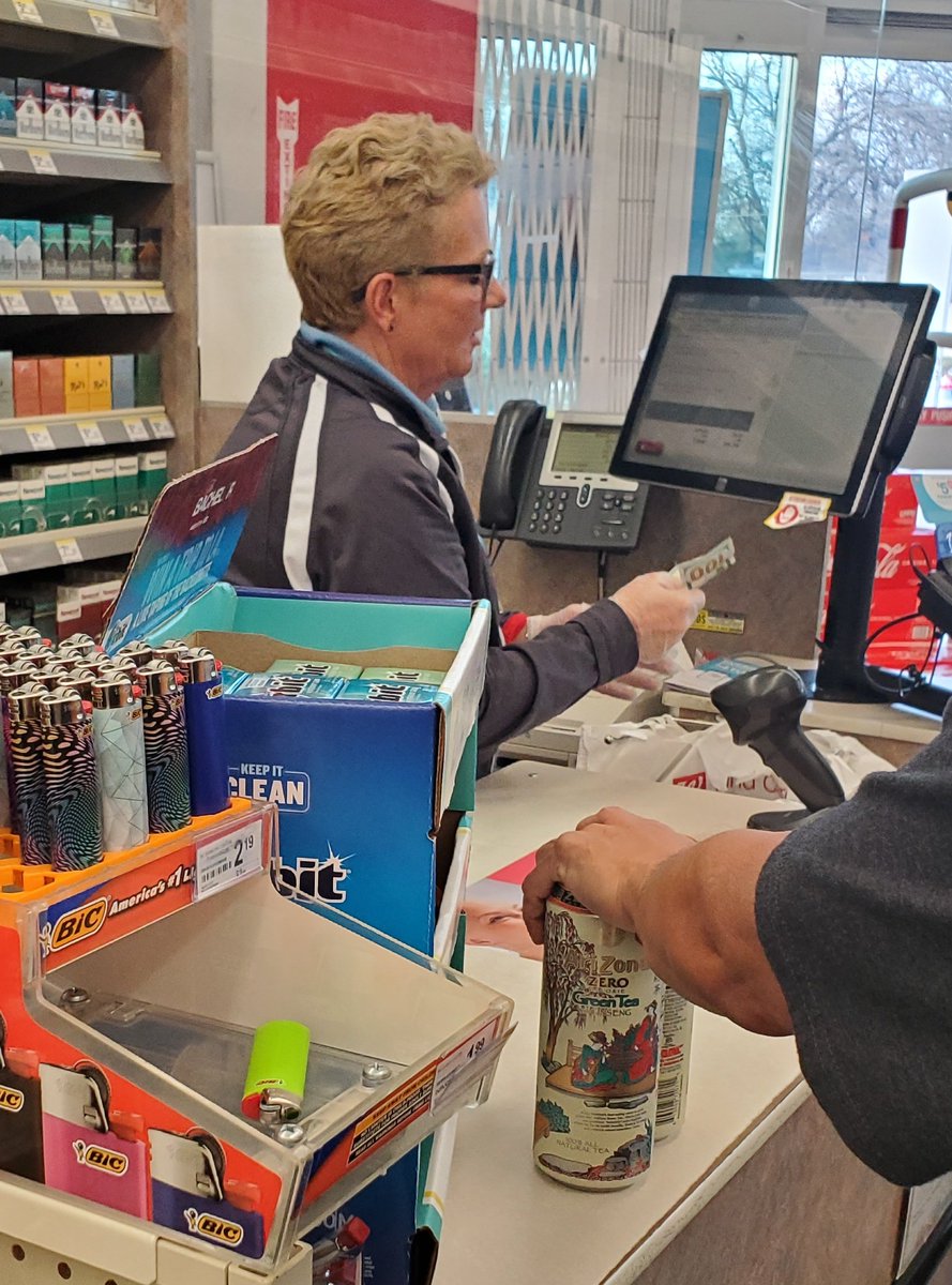 camilleRecruits's tweet image. Hey @Walgreens @WAGSocialCare your best associate is at Store #10819. Her name is Holly and she is amazing to every single customer. Someone high up needs to give her props. Rare to see customer care like this! #makeithappen