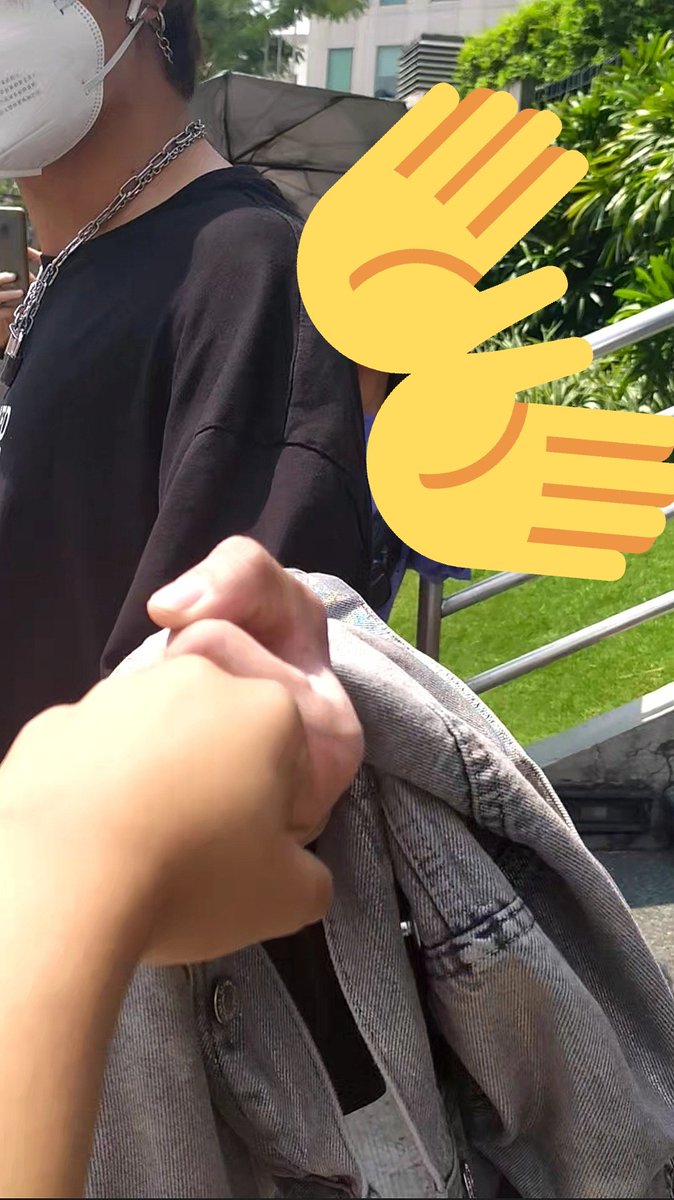 Justkeun's tweet photo. Sa mga oras na to, naabot ko nanaman ang mundo ko. @keun16308352 mahal kita~

#SB19MiyerkuLEZGETIT
#MORHot10 Alab by SB19
@mor1019 @SB19Official https://t.co/HhkQ3DaNG7