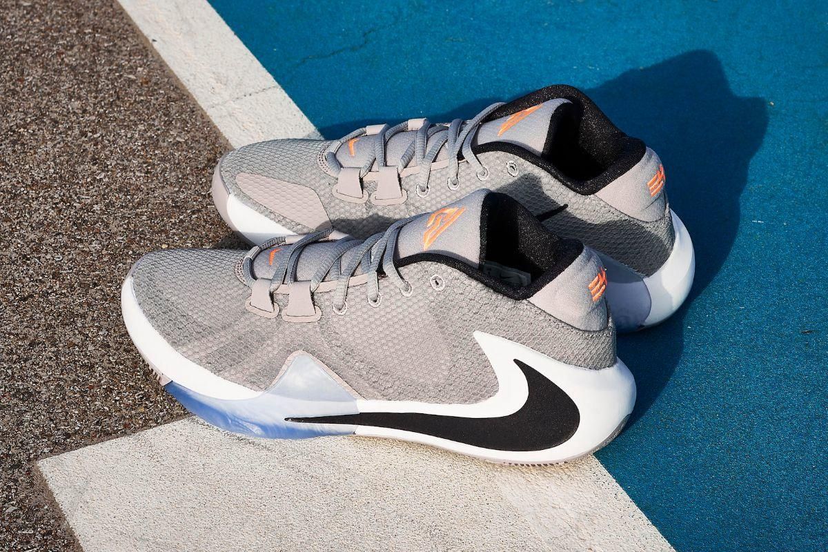 nike freak 1 colorways