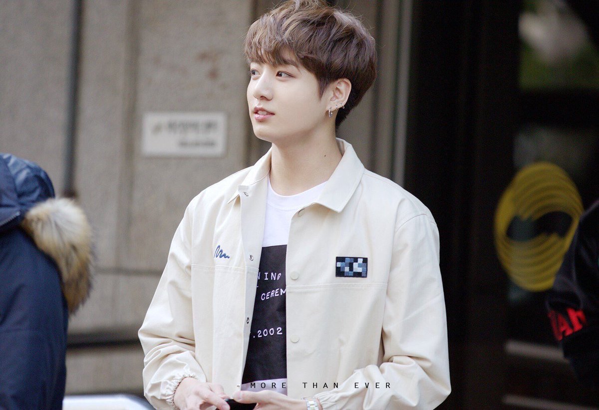 Jungkook_Chonc_'s tweet photo. ☁친구探し☁ 
armyの친구が少ないので😭

✿army

❀05´line

✿グクペン
   
❀同 ◉     他 ◉

✿ヨジャ、ナムジャ関係なく猛烈に絡みたい ✿ᵕ̈*

#ARMYと繋がりたい #armyさんと猛烈に絡みたいのでRTしてくれた方フォローします #ジョングク #ARMY #JK #친구 #BTS #MAP_OF_THE_SOUL_7 https://t.co/zztJBD4t0L