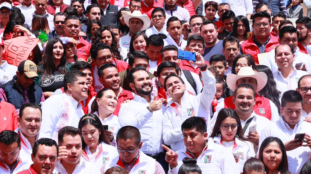 MarthaRG27's tweet photo. En #HidalgoDigital la juventud hidalguense trabajará arduamente para que se conozca el trabajo de nuestro partido y de nuestra militancia. https://t.co/zkNkpaZbmj