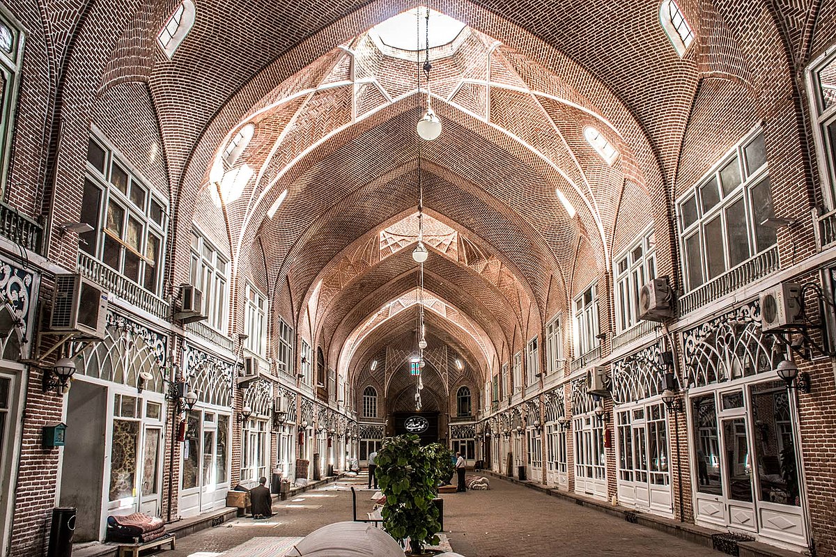 Going to another bazaar this evening in my Iranian cultural heritage site thread. The Bazaar of Tabriz. It's one of the oldest bazaars in the Middle East and is the largest covered bazaar in the world (thank you Google for that info). It's a UNESCO World Heritage Site.