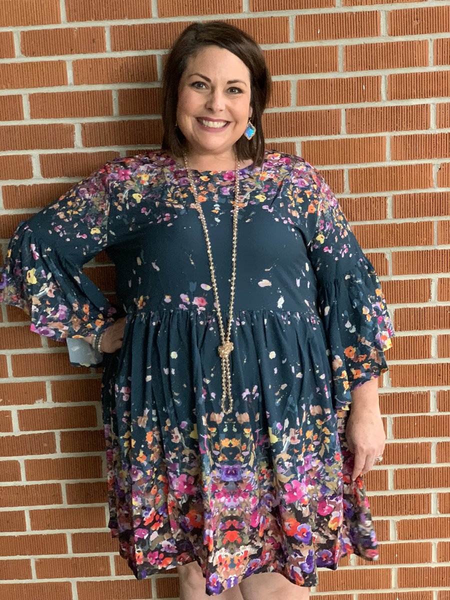 curvyrevival's tweet photo. New Arrival!! Available now at https://t.co/VWn8HduXUv #plussizefashion #PlusSize https://t.co/bhg4cAIjXb