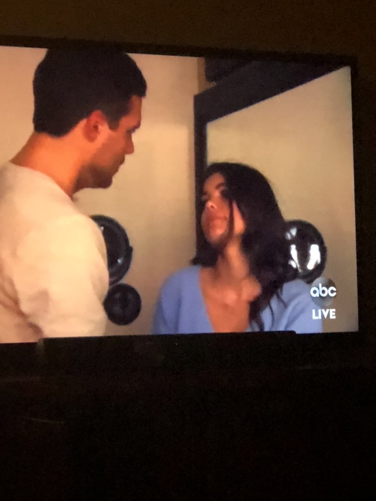 When she got on baby blue you know there’s shit about to go down #thebachelor
