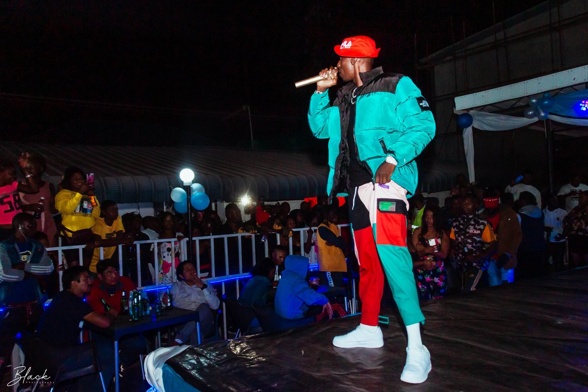 Chefy187's tweet photo. Kitwe Ebony night club!!!! Always a vibe! Photos by black photography.
#kopalaswag
#Senseitional https://t.co/FmaPYpUjOI