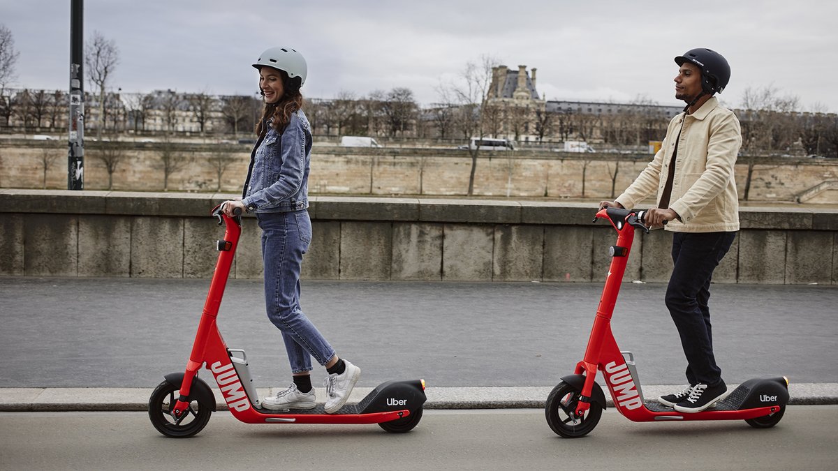 Lelievre_Adrien's tweet photo. Les choses vont décidément très vite dans le secteur de la #micromobilité 🛴⚡️

Si Jump (propriété d'Uber) remporte l'appel d'offres de la Mairie de Paris pour les
trottinettes, ces dernières apparaîtront également dans l'appli de Cityscoot https://t.co/BTuTXpAXJj