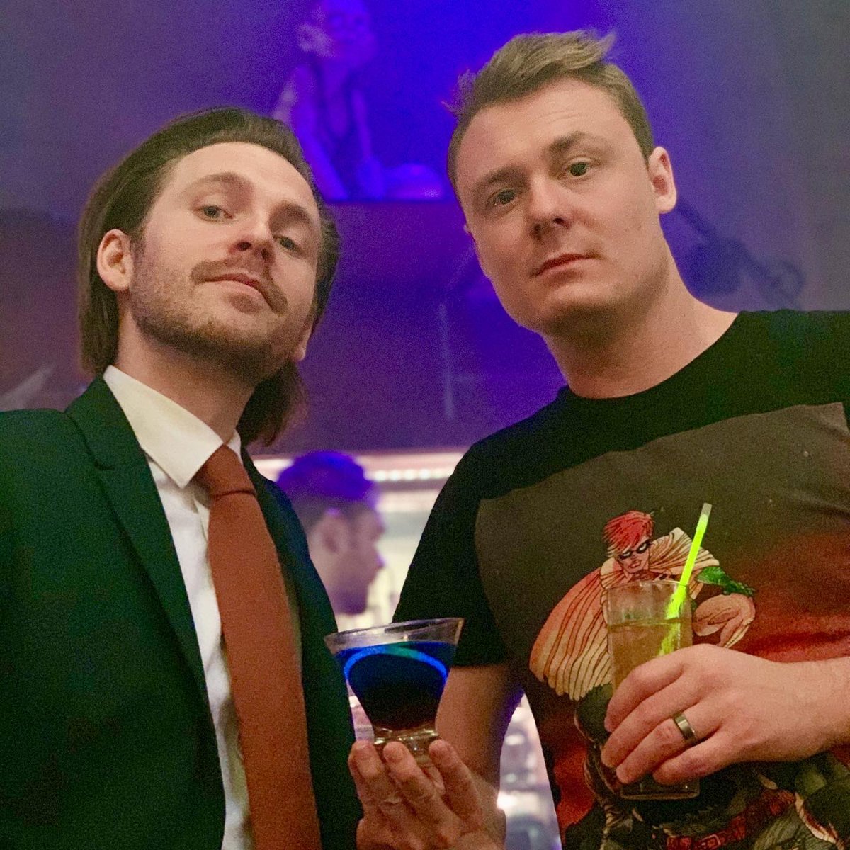 Ry4nJ4m3s's tweet image. FINALLY seeing #FatmanBeyond with @ThatKevinSmith &amp;amp; @marcbernardin at their home (Echo) base, @SVCantina! Couldn’t be happier to celebrate my boy Sendi Avdic’s first visit to LA since we did #WillyousignmyCast Live together nearly a decade ago at the original #SModcastle theater!