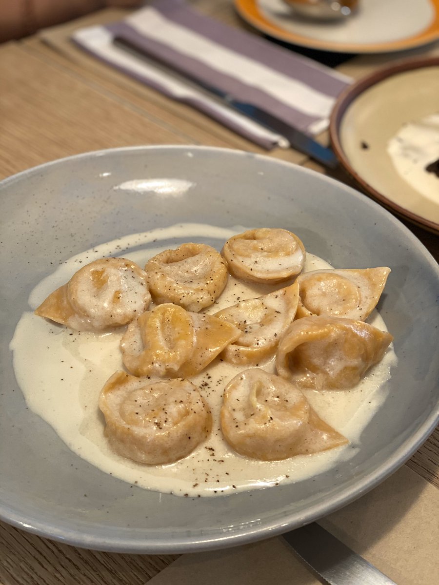 pigkies's tweet photo. 📍La Dotta 
ร้านพาสต้าเส้นสด ทองหล่อ ซ.9 อร่อยทุกจาน #อร่อยบอกต่อ https://t.co/owZ9mWWcLG