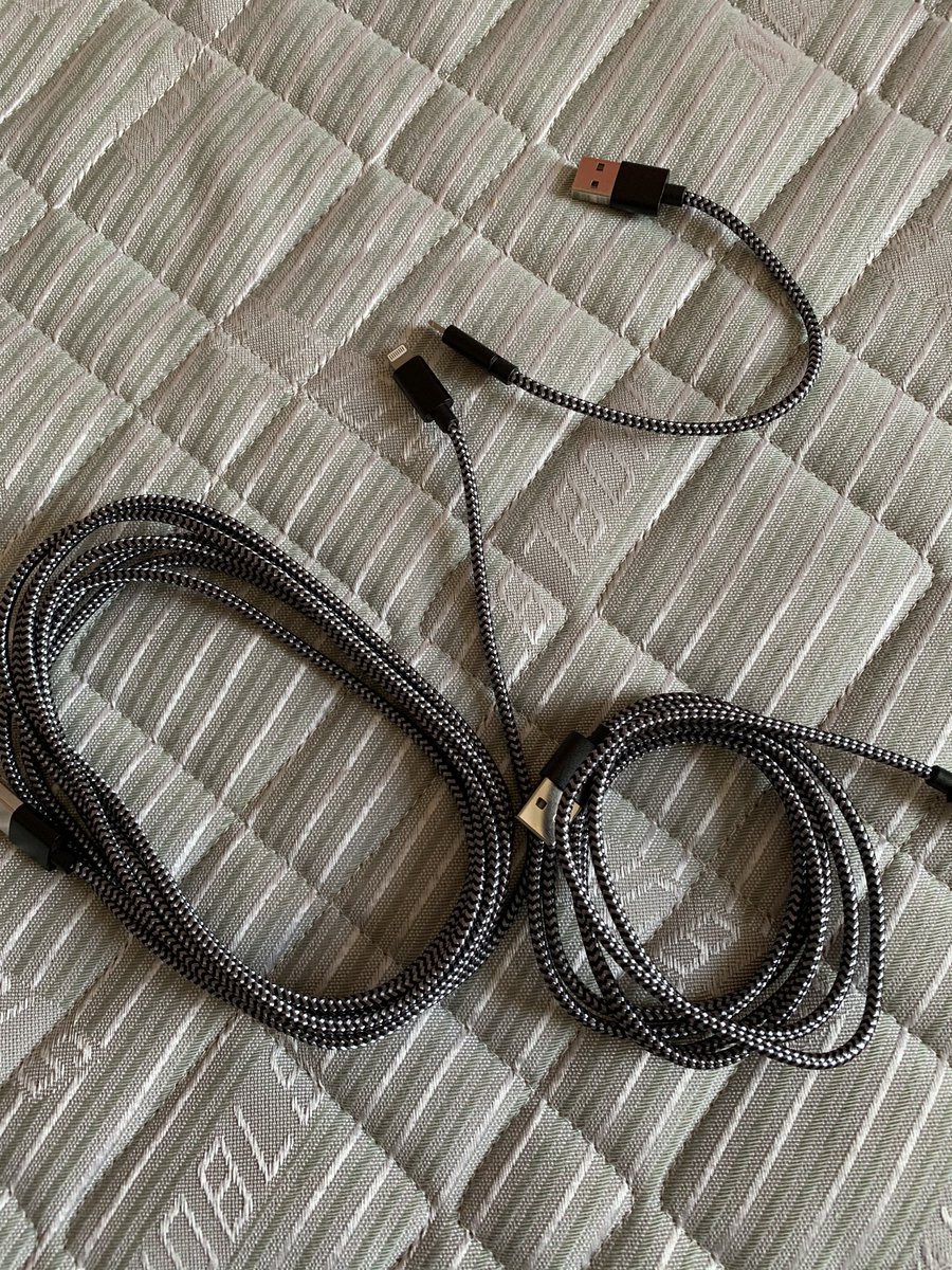 kanaenond's tweet image. 今日のランチはメンチカツとたけのこご飯弁当!!
楽天市場からiPhoneケーブルが届きました
#お弁当
#iPhoneケーブル