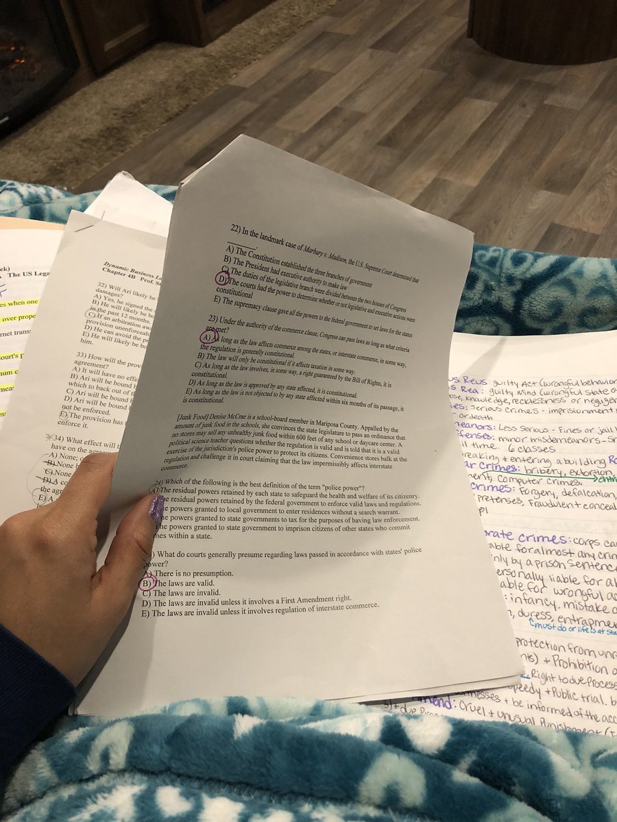 Ruby_Aviles's tweet photo. My birthday just had to fall during the week of midterms.. #ForeverStudying #HappyBirthdayToMe 🙃 https://t.co/DZKFHtYooB