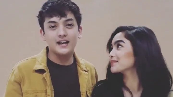 redjxla's tweet photo. ashtan &amp; sethdrea w/ the same energy 🧡💚 https://t.co/xT1DLOriOo