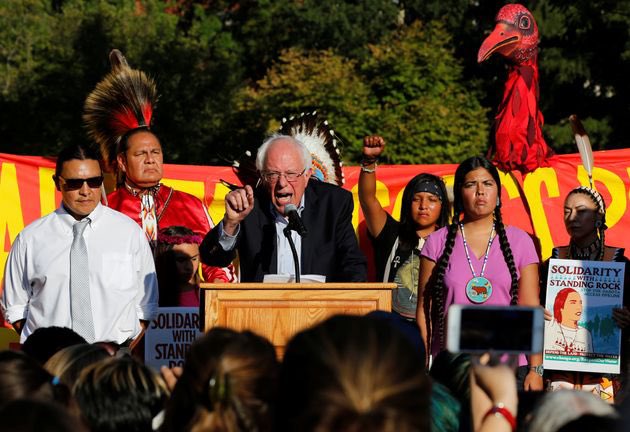 bookishboogy23's tweet photo. @PridgeWessea @coalsmom @TheLoveBel0w @VanJones68 Bernie stood with us #WaterProtectors at #StandingRock. He fights ::with us:: for clean water, a healthy biosphere, a ban on fracking, making Big Polluters pay 4 the irreversible damages they’ve inflicted on us. That’s why #ITrustBernie as #ScientistsForBernie #DoctorsForBernie https://t.co/0l6UFCit5k