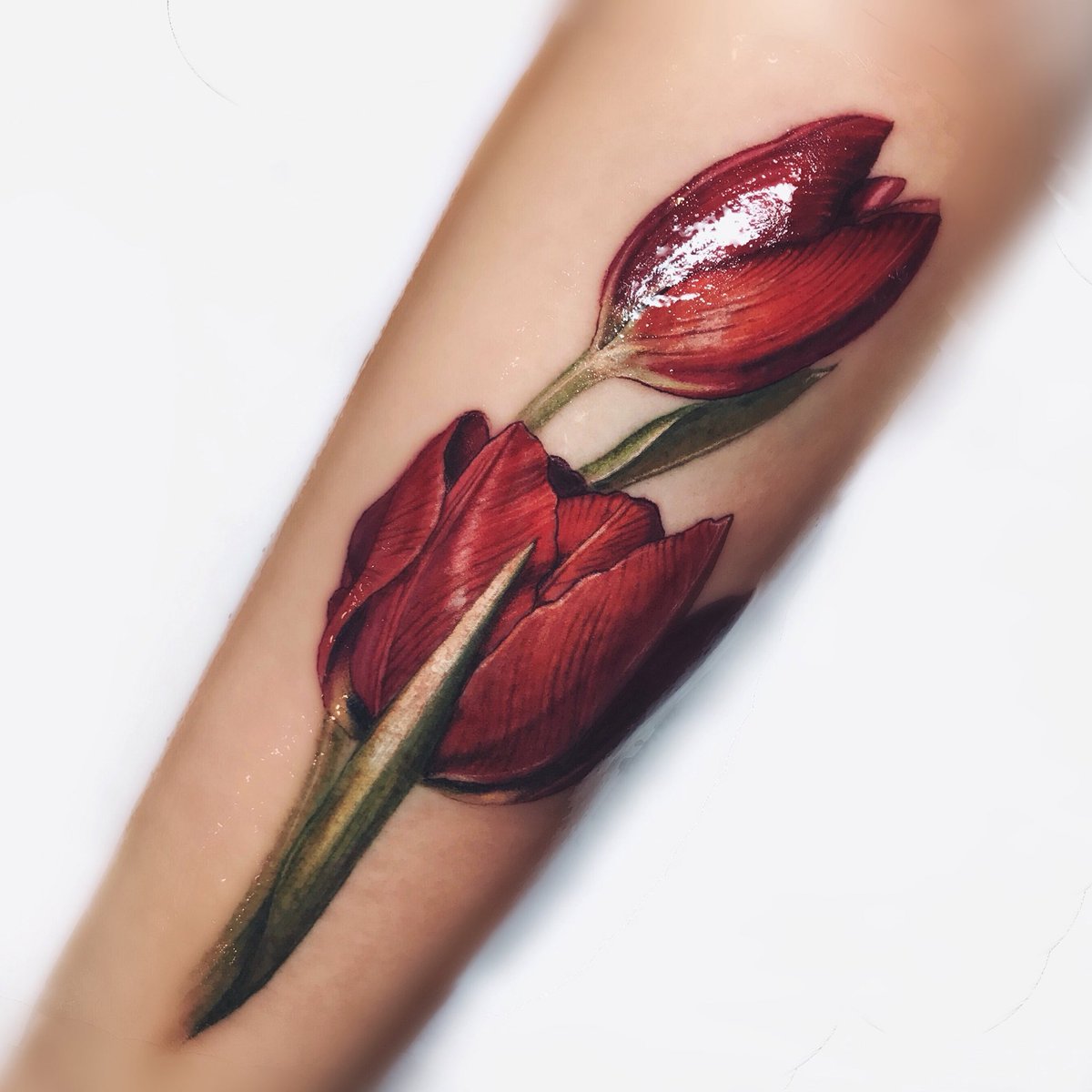 100 Amazing Tulip Tattoo Designs with Meanings and Ideas  Body Art Guru