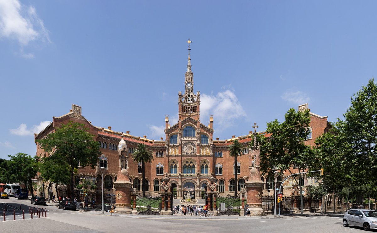 15/n Hospital de la Santa Creu i Sant Pau, in the neighborhood of El Guinardó in Barcelona, built between 1901 and 1930, operated as a hospital until 2009, now a UNESCO World Heritage Site: