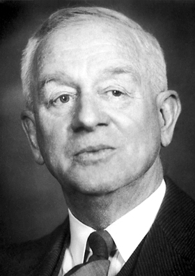 23.Francis Peyton Rous' observation that viruses can carry cancer was widely discredited by most experts since he was a relative newcomer. Replication of his results was not even attempted. 50 years later, he won a Nobel prize.All this because he went against consensus science.