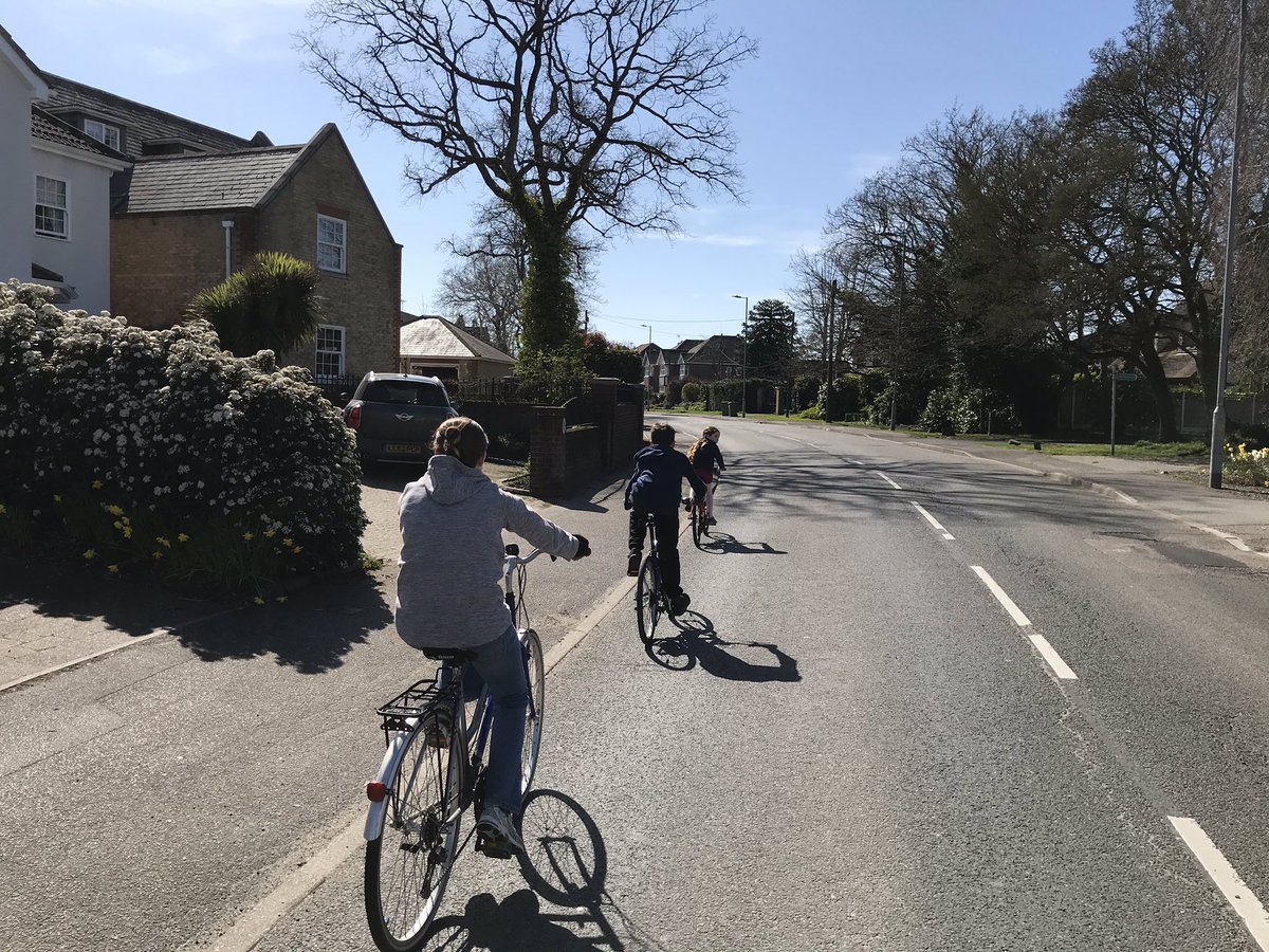 David Elliott tweet media