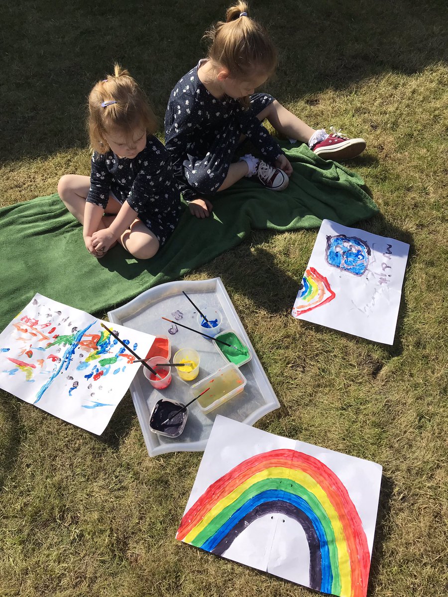 Double_dede's tweet photo. @holyrosaryy2 We did day 3 of PE with Joe, Lilah wrote about what her favourite food was for literacy. We then had dinner and a creative hour in the garden 🌞 https://t.co/SoT2EXgYdv