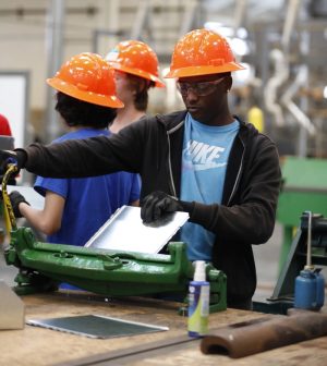 TWC_STL's tweet photo. With continuing growth around the nation, it is vital that we educate children on the importance of trades and the opportunities they provide. #BuildSTL #ExploreYourFuture
https://t.co/kzJHaeKhWz https://t.co/tkBP8NWvMK