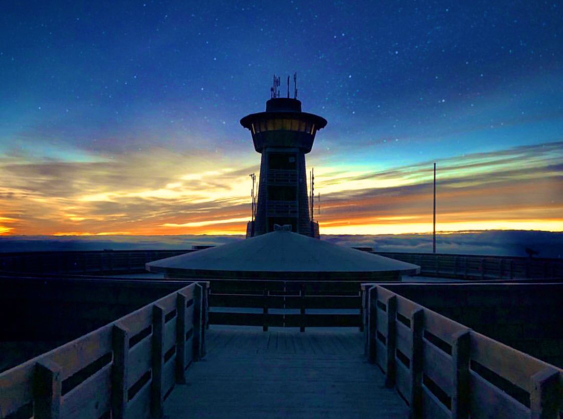 Captured this beautiful Sunrise above the clouds at one of my favorite places ✨✨