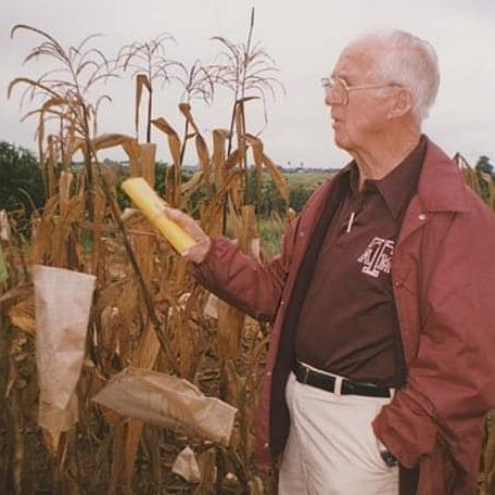 Today we pay tribute to Dr. Norman Borlaug on his 106th birthday. Thank you to everyone working hard to improve agriculture and lives. 

'There are no miracles in agricultural production.' -Dr. Norman Borlaug

#NormanBorlaug #HungerFighter
#RemeberingBorlaug
