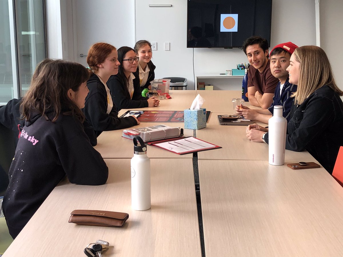 curiosity11770's tweet photo. Last month, we had the opportunity to meet Lino, Partner Success Associate, and Taylor &amp; Daniel, two software engineers at @headspace. We learned to not be afraid to change directions if something isn’t working.
#omgrobots #morethanrobots #firstlikeagirl #skystone #headspace https://t.co/RMtgCxI43a