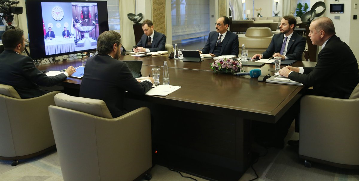 tcbestepe's tweet photo. Cumhurbaşkanı @RTErdogan, Koronavirüs Bilim Kurulu Toplantısı'na video konferans yoluyla katıldı ve Sağlık Bakanı Fahrettin Koca ile Millî Eğitim Bakanı Ziya Selçuk'tan bilgi aldı. https://t.co/pMESpqDwqh