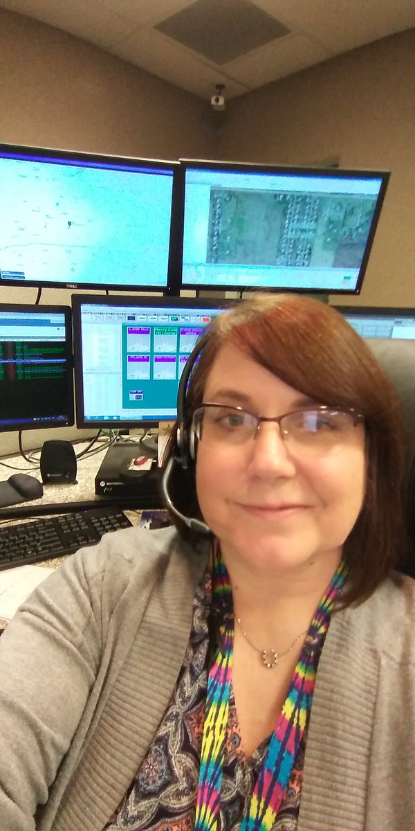MrsDavis_ncms's tweet photo. I'm helping my community at my part-time job at Henry County Emergency Services
#WeAreNewCastleTrojans https://t.co/yJC77TY8Vs