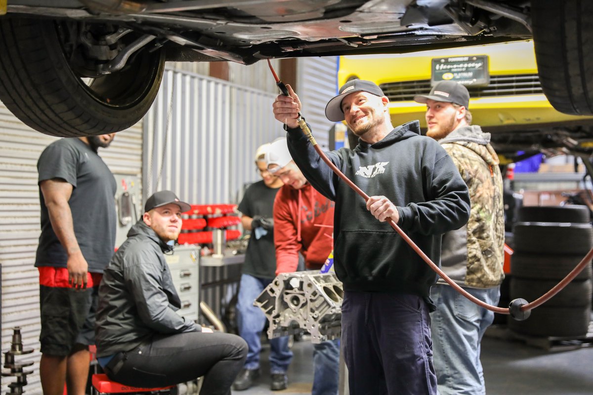 TunerSchool's tweet image. Feelin' good on this Wednesday. It's the first day of forced induction! ⚙️
#car #carswithoutlimits #bmw #luxury #instacar #carlifestyle #classic #ford #tuning #horsepower #power #octane #mustangnation #ford #v8 #performance #rwd t #stance #sedan #supercharged