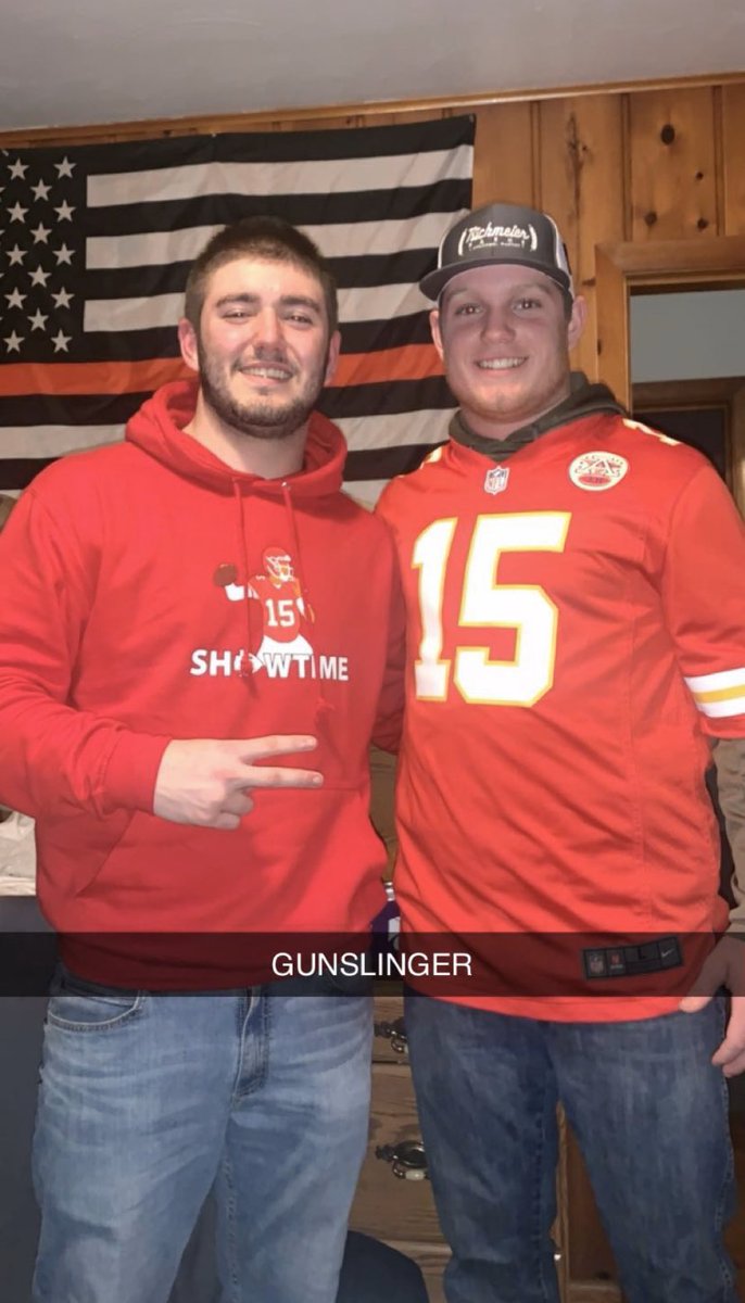 Happy birthday to one of my best buds! We always have a blast when the time comes. Live it up jhetro!