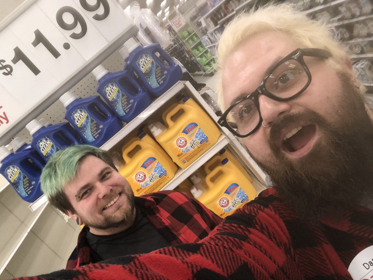 dancocot's tweet photo. Chem DBO Zach and TL Teena nailing endcap fill #TPistheplacetobe #ThisIsTinleyPark #TPbringingJOY https://t.co/k8DtqZt1SE