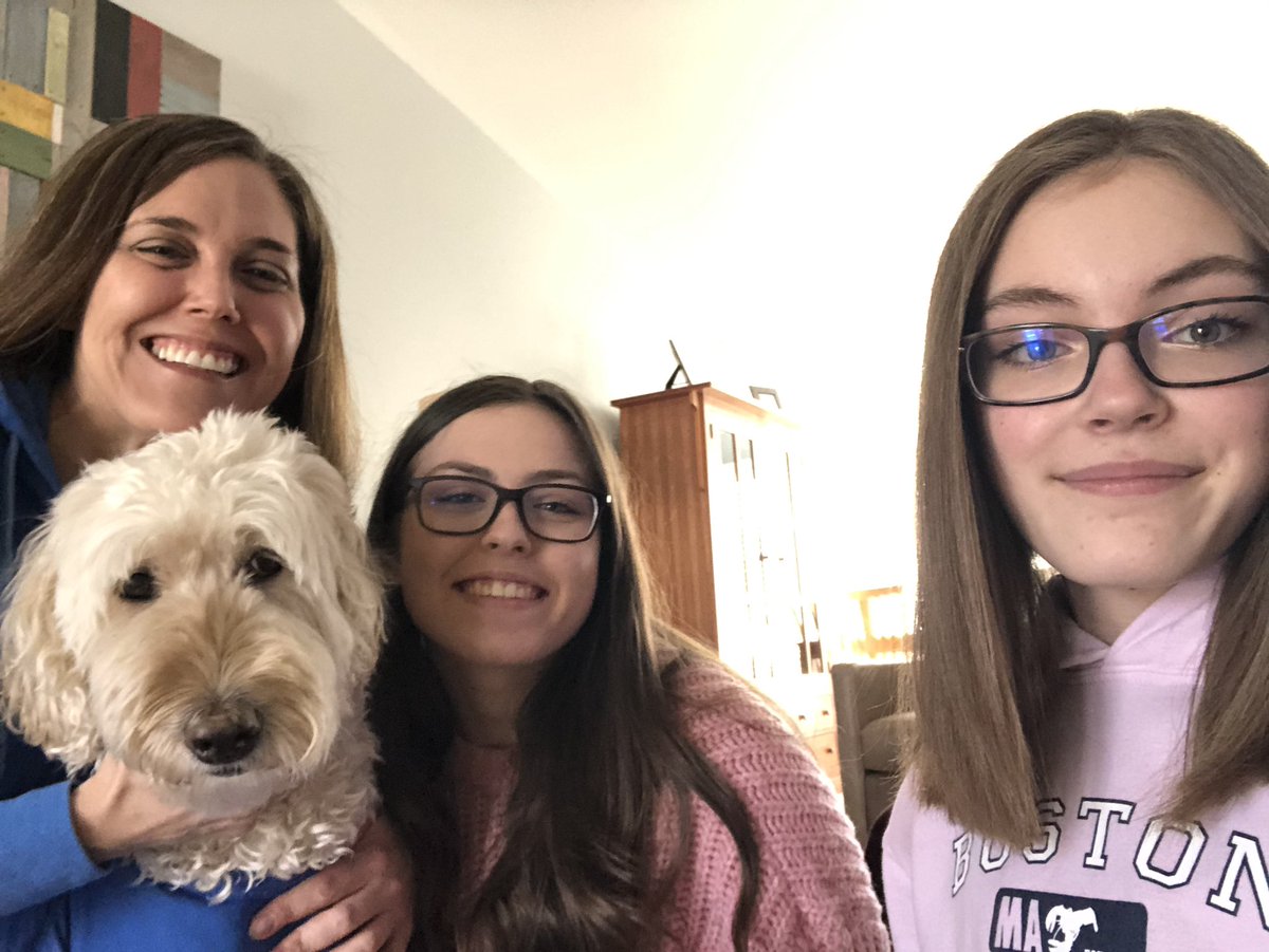 We are getting ready to enjoy the sunshine today☀️#d70raptors