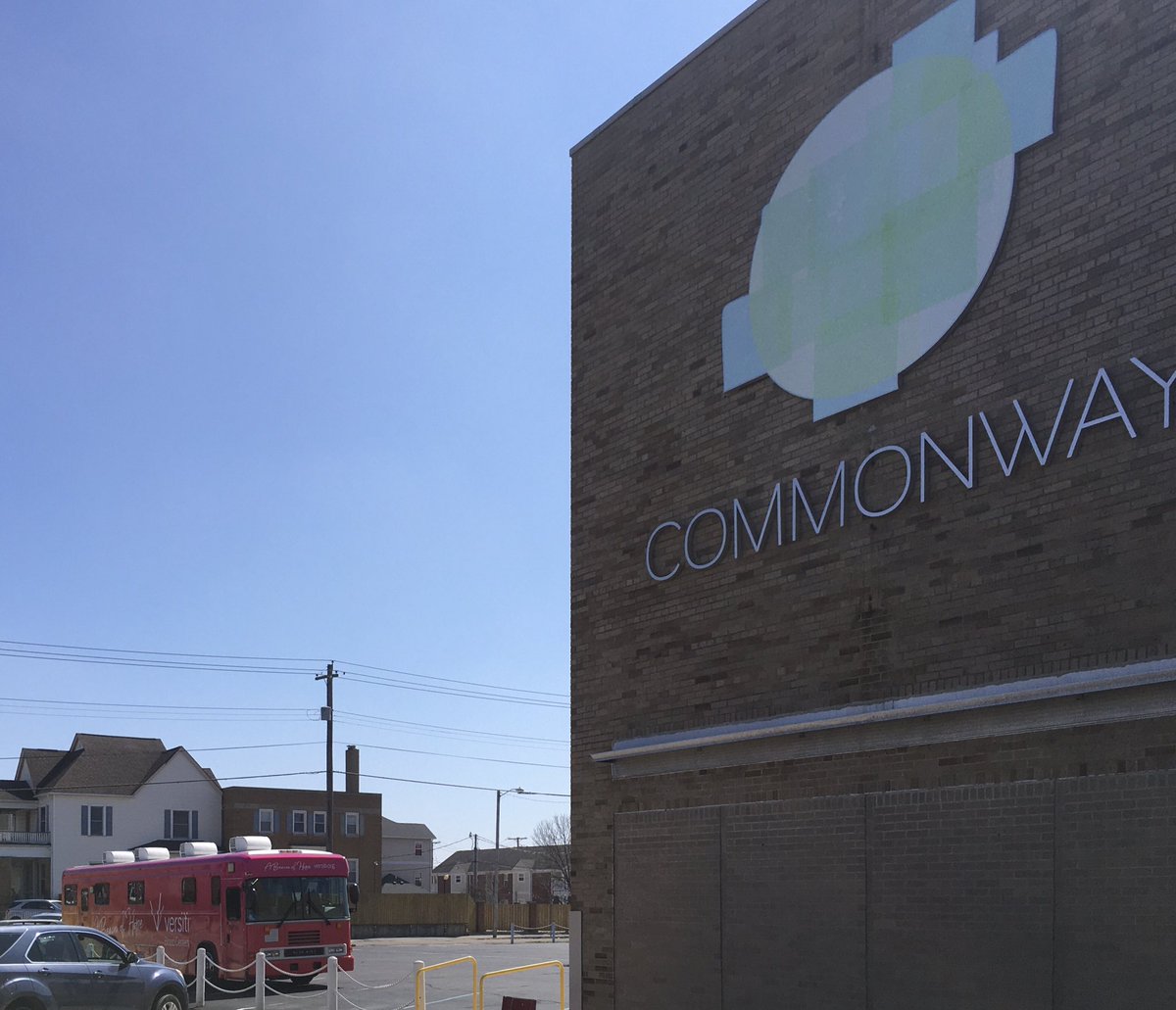 People are awesome. We had a quick pop up blood drive in the ⁦@CommonwayChurch⁩ parking lot. All 40 spots quickly filled!