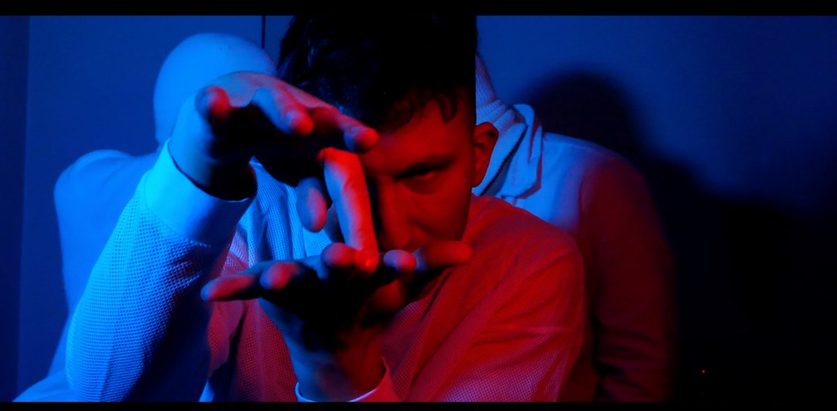 iamsamuelmusic's tweet photo. The KARMA music video is out now! 🍿🎥 Watch the full thing by clicking the link in my bio. As always thanks for supporting an independent artist 🥰

#samuel #karma #musicvideo #unsigned #indiepop #brighton https://t.co/en0T16wiex